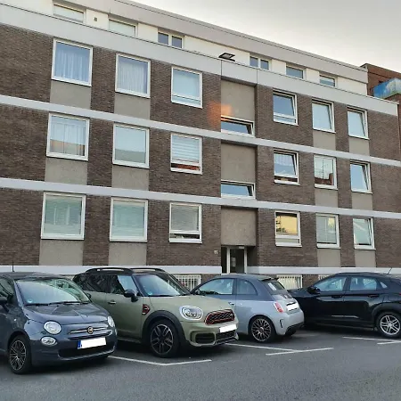 Oberkassel Apartment *